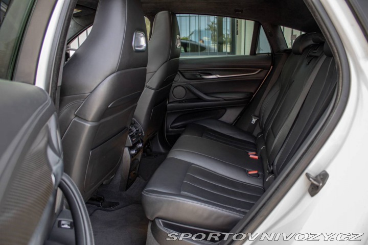 BMW X6 X6M 423kW / AJ NA SPLÁTK 2016
