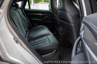 BMW X6 X6M 423kW / AJ NA SPLÁTK 2016