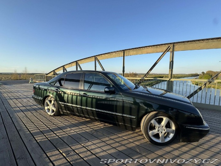 Mercedes-Benz Ostatní modely 3,2   w210 E320 2001
