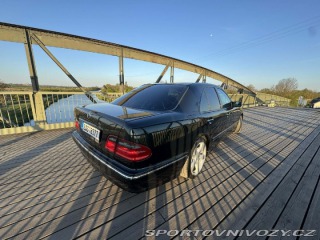 Mercedes-Benz Ostatní modely 3,2   w210 E320 2001