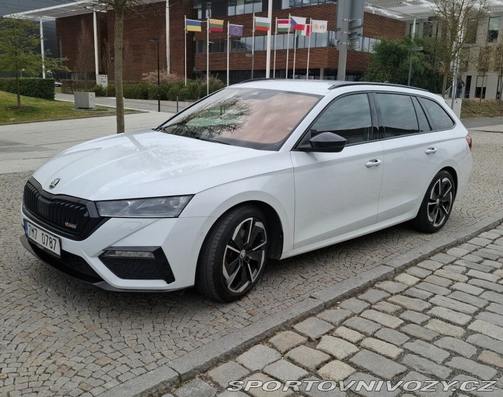 Škoda Ostatní modely Octavia RS, 4x4, Matrix, tažné, z 1800