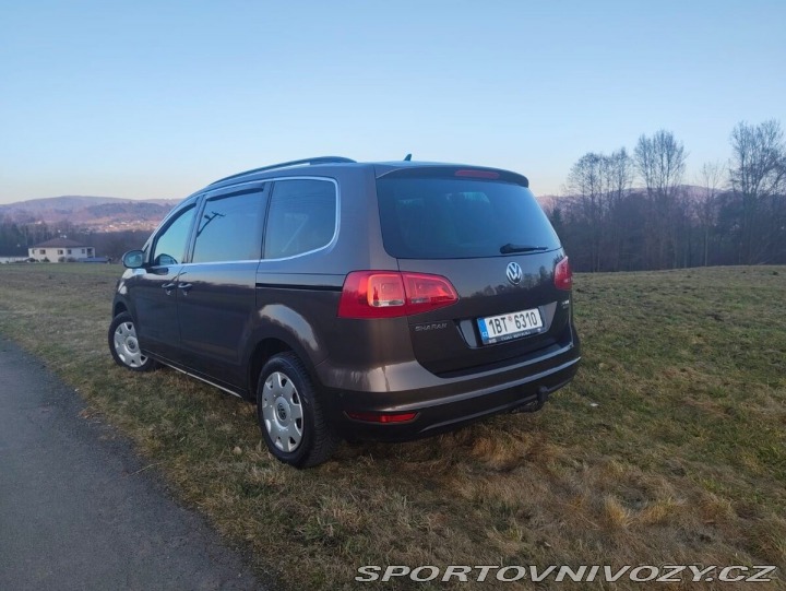 Volkswagen Ostatní modely Sharan 2,0   tdi 2012
