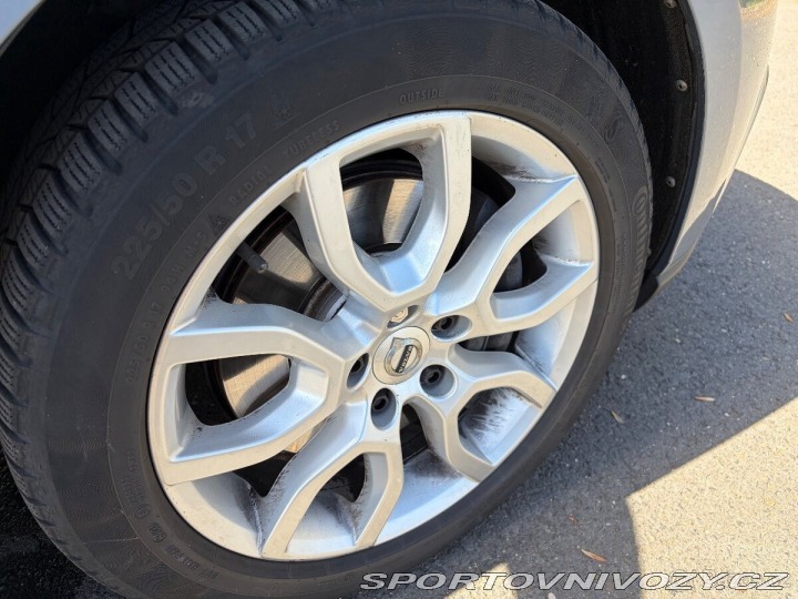 Volvo V40 2,0   D3 110kW AT Nez. To 2016
