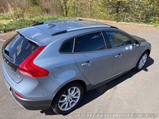 Volvo V40 2,0   D3 110kW AT Nez. To 2016