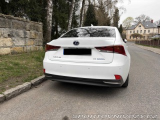 Lexus IS F-SPORT 2020