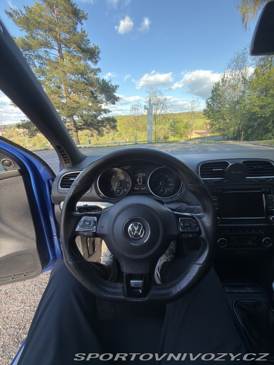 Volkswagen Golf R 2012