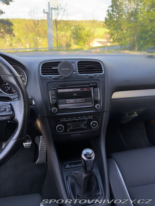 Volkswagen Golf R 2012