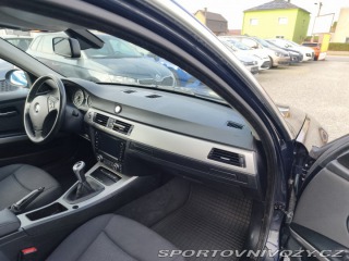 BMW 3 325Xi Mauál, Výhřevy, Pan 2008