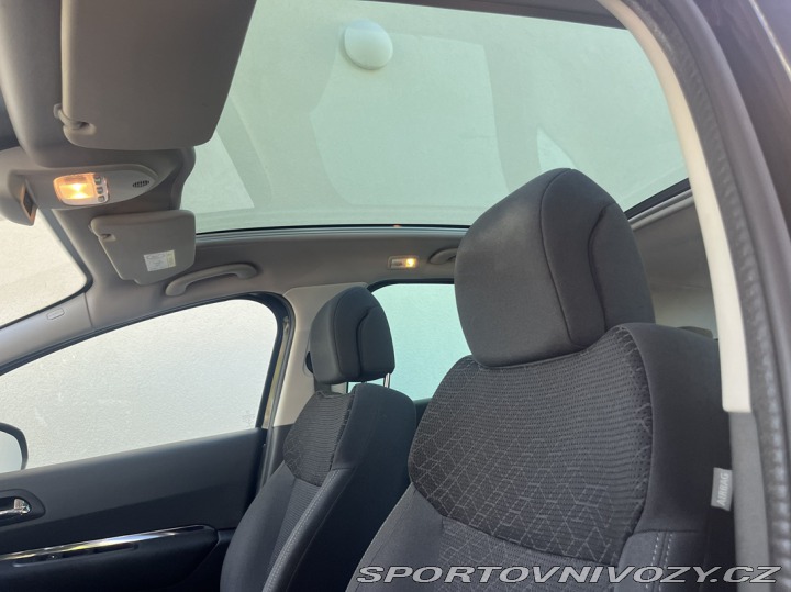 Peugeot Ostatní modely 3008 1.6T AUT - REZERVACE 2014