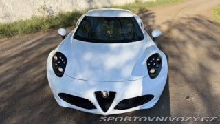 Alfa Romeo 4C  2016