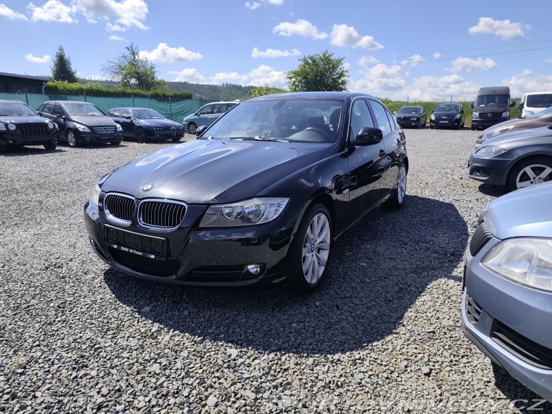 BMW 3 325D Manuál, Malé Km, Kli