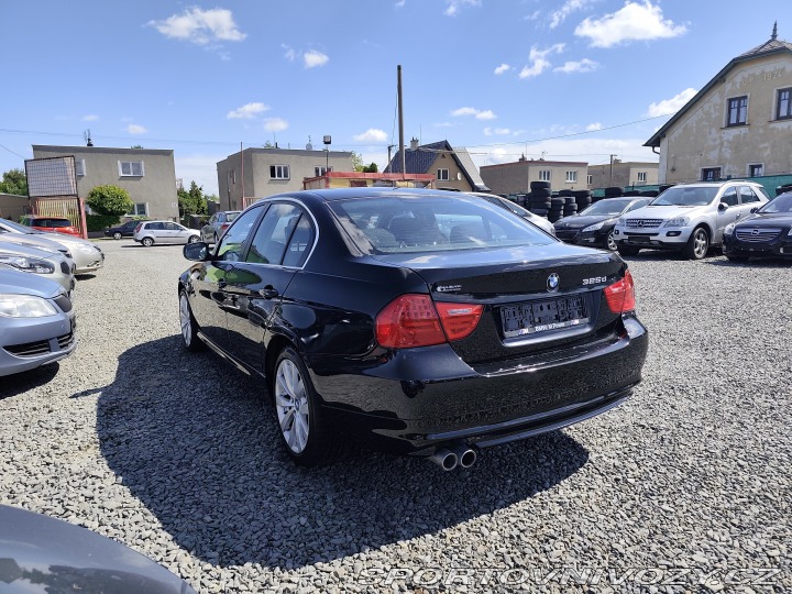 BMW 3 325D Manuál, Malé Km, Kli 2009