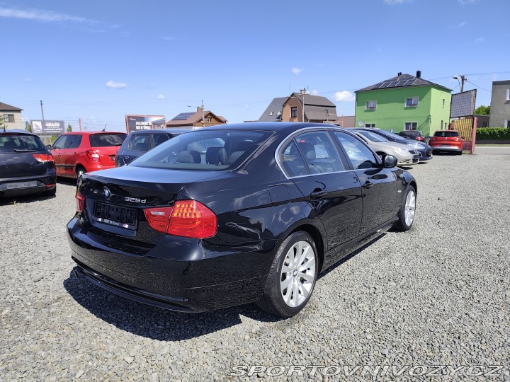 BMW 3 325D Manuál, Malé Km, Kli 2009