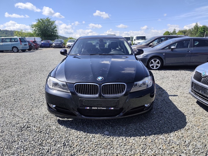BMW 3 325D Manuál, Malé Km, Kli 2009