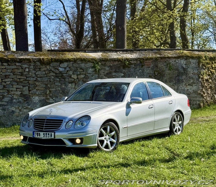 Mercedes-Benz E 2.2CDI Facelift Manuál 2008