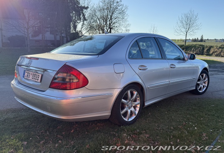 Mercedes-Benz E 2.2CDI Facelift Manuál 2008