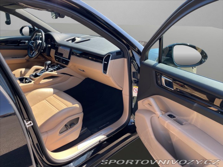 Porsche Cayenne 3,0 V6 Sport Chrono*Panor 2021