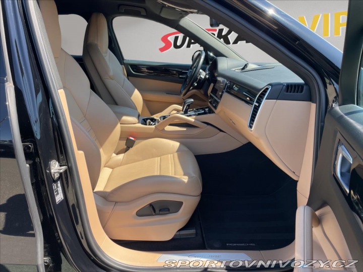 Porsche Cayenne 3,0 V6 Sport Chrono*Panor 2021