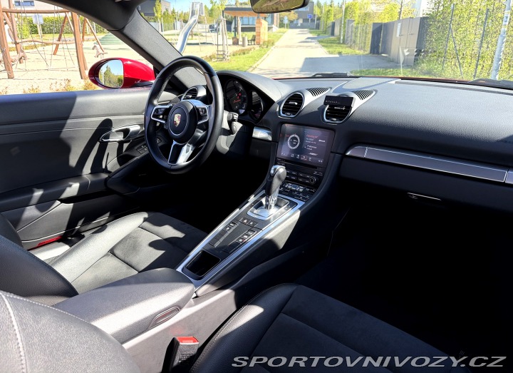 Porsche Cayman 718 2021