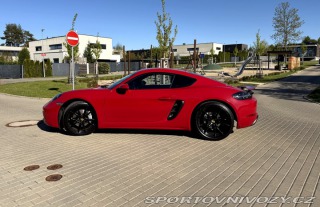 Porsche Cayman 718 2021