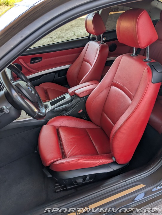 BMW 3 e92 325i 2007