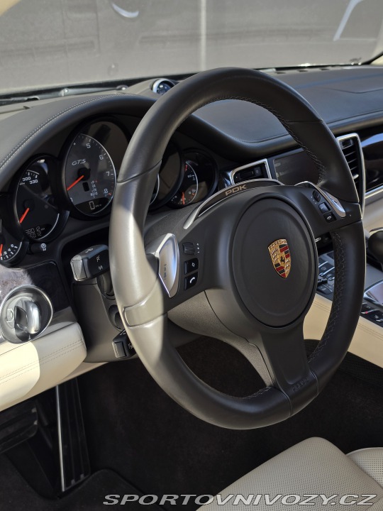 Porsche Panamera Panamera GTS 2014