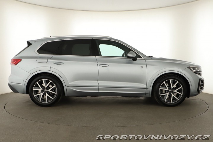 Volkswagen Ostatní modely Touareg R-Line 3.0 V6 TSI 2024