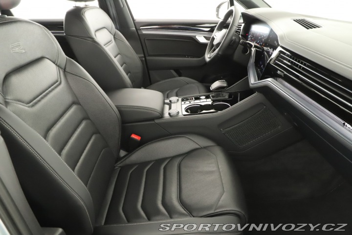 Volkswagen Ostatní modely Touareg R-Line 3.0 V6 TSI 2024