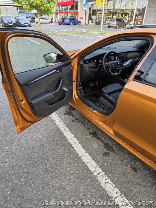 Škoda Octavia RS  2023