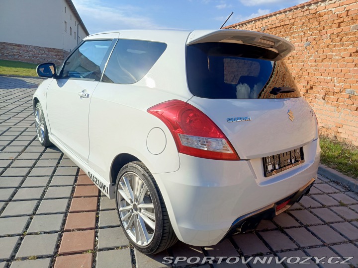 Suzuki Swift Sport  2012