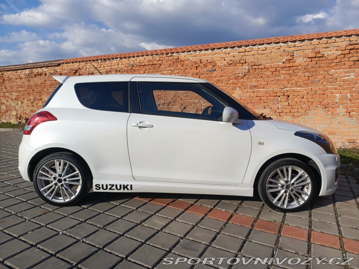 Suzuki Swift Sport  2012