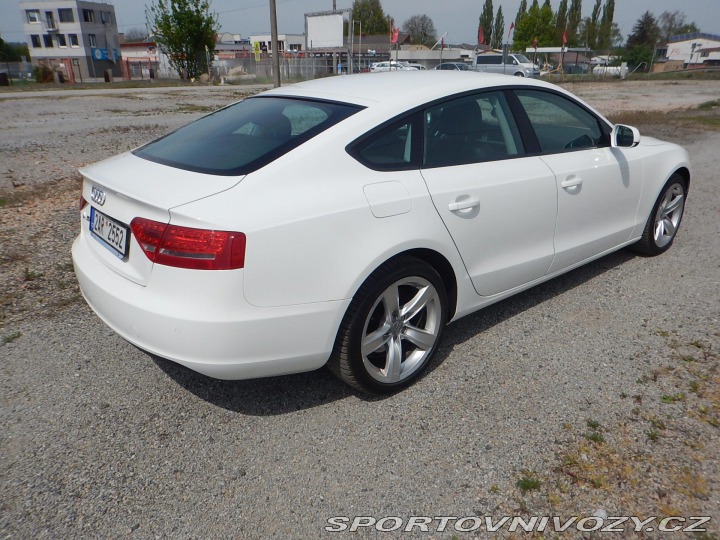 Audi A5 2.0 TDI, MANUÁL, DIGIKLIM 2012