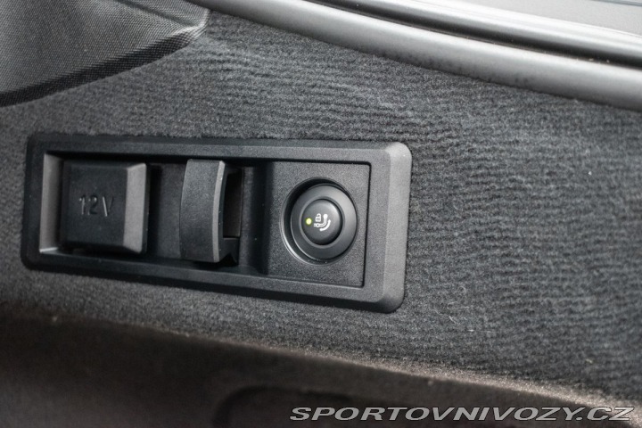 BMW 4 420d xD ///M*TAŽNÉ*ZÁRUKA 2024