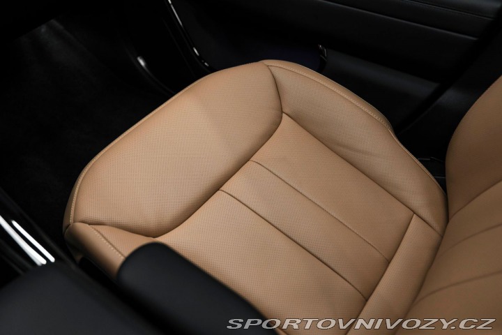 Ostatní značky Ostatní modely Land Rover Range Rover Sport Dynamic SE Hybrid 2025