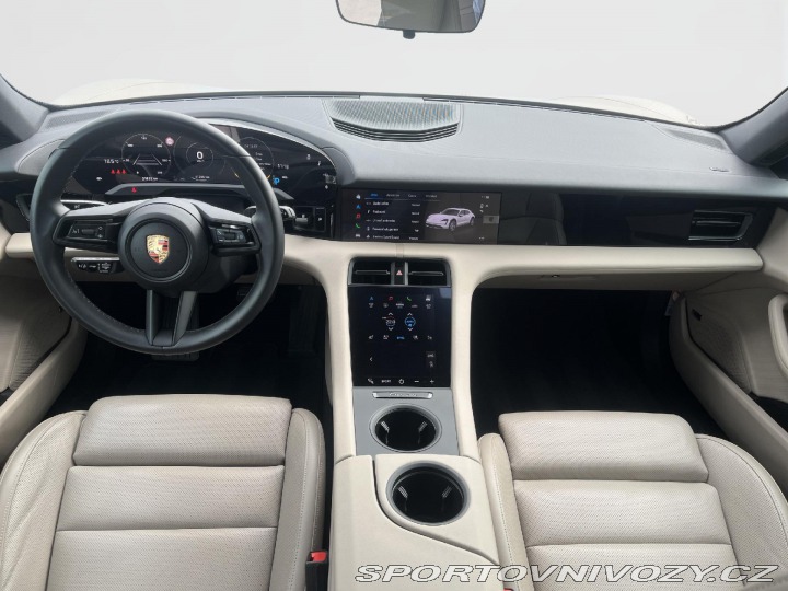 Porsche Taycan 4 Cross Turismo 2024