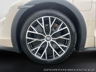 Porsche Taycan 4 Cross Turismo 2024