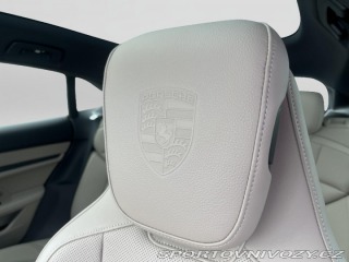 Porsche Taycan 4 Cross Turismo 2024