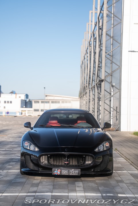 Maserati GranTurismo S 2010
