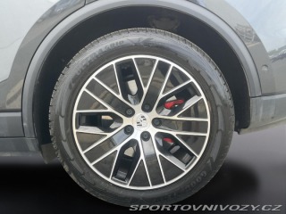 Porsche Macan 4s 2025