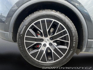 Porsche Macan 4s 2025
