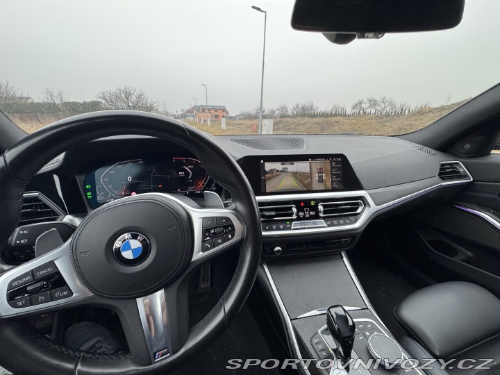 BMW 3  2019