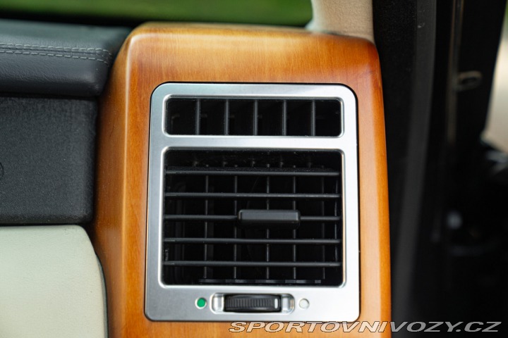 Ostatní značky Ostatní modely Land Rover VOGUE AUTOBIOGRAPHY 2004