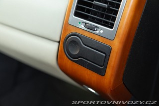 Ostatní značky Ostatní modely Land Rover VOGUE AUTOBIOGRAPHY 2004