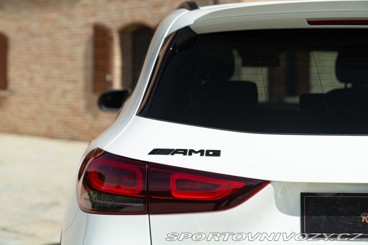 Mercedes-Benz A AMG GLA 45 S 2022