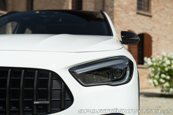 Mercedes-Benz A AMG GLA 45 S 2022