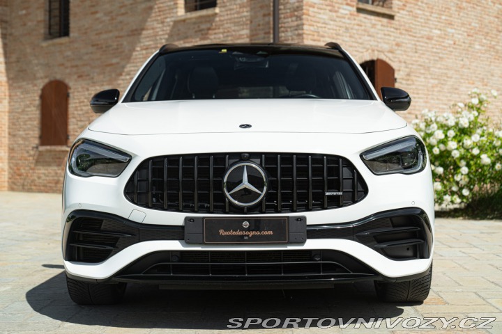 Mercedes-Benz A AMG GLA 45 S 2022