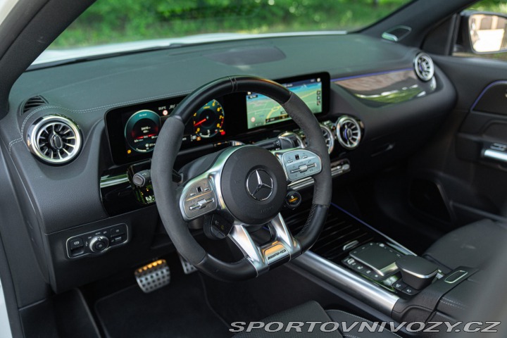Mercedes-Benz A AMG GLA 45 S 2022