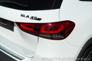 Mercedes-Benz A AMG GLA 45 S 2022