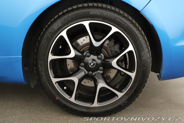 Opel Astra 2.0 Turbo OPC 2012