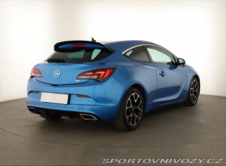 Opel Astra 2.0 Turbo OPC 2012